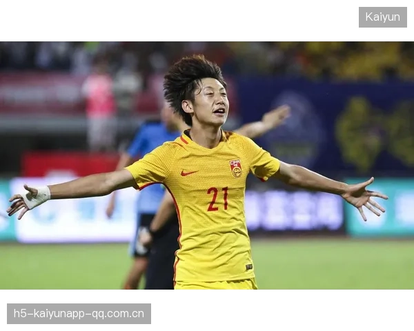 申花两国脚合同将尽，俱乐部续约窗口刻不容缓